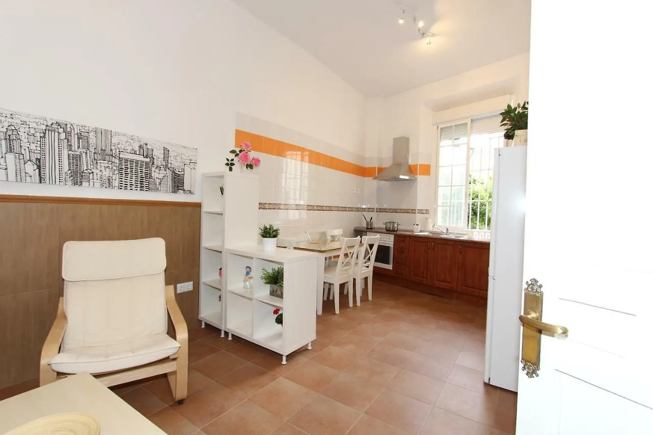Apartamento Ollerias Málaga Appartement